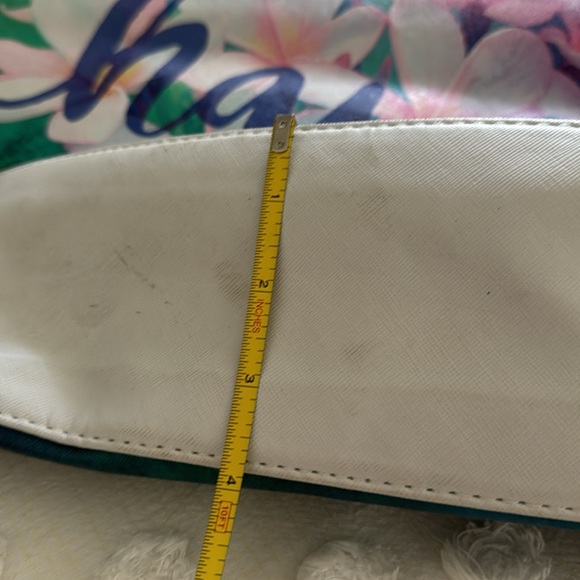 Hawaii beach bag bundle - Picture 9 of 11